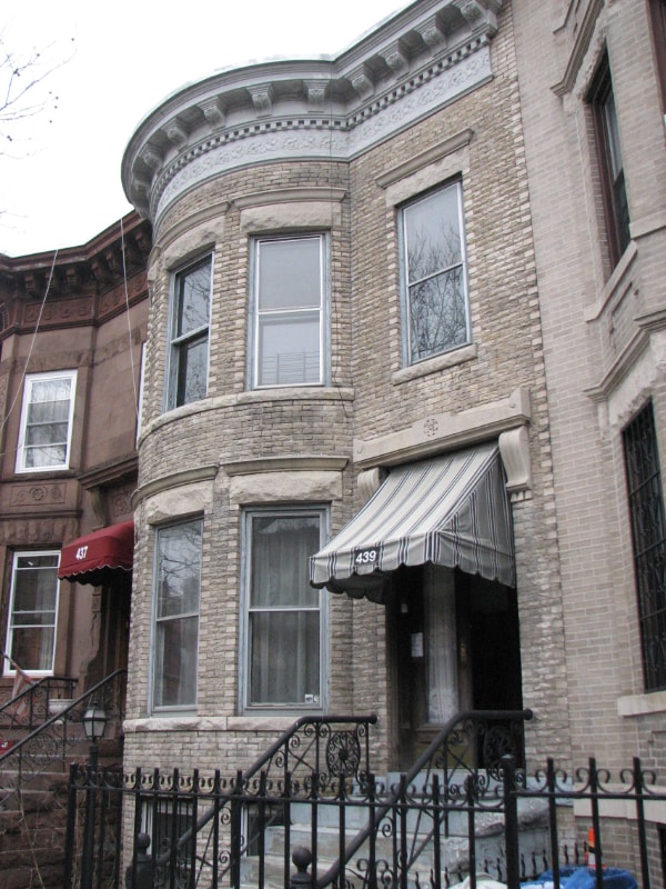 Photo - 439 54th St Apartment