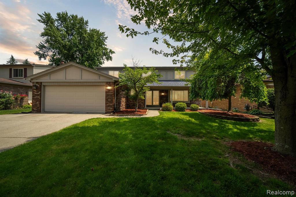 Foto principal - 7302 Parkway Ct
