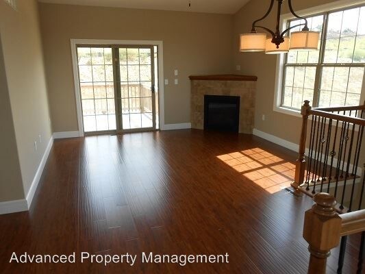 Building Photo - 2132 Little Kitten Ave