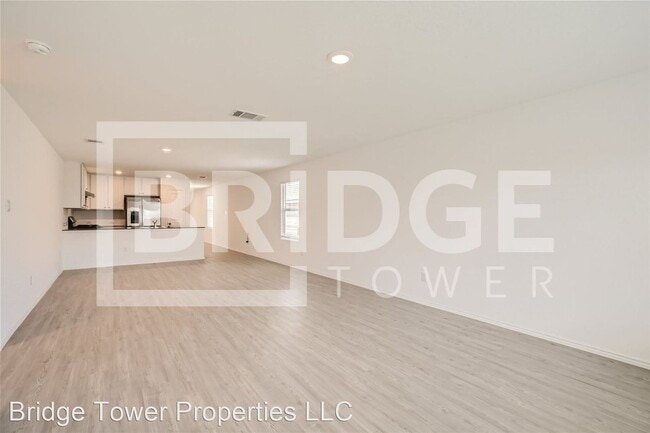 Building Photo - 4 br, 2 bath House - 5184 Fowler Crest