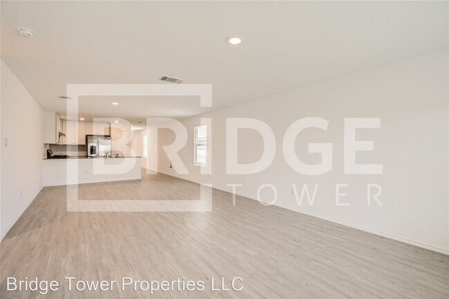 Foto del edificio - 4 br, 2 bath House - 5323 Hornbeck Heights