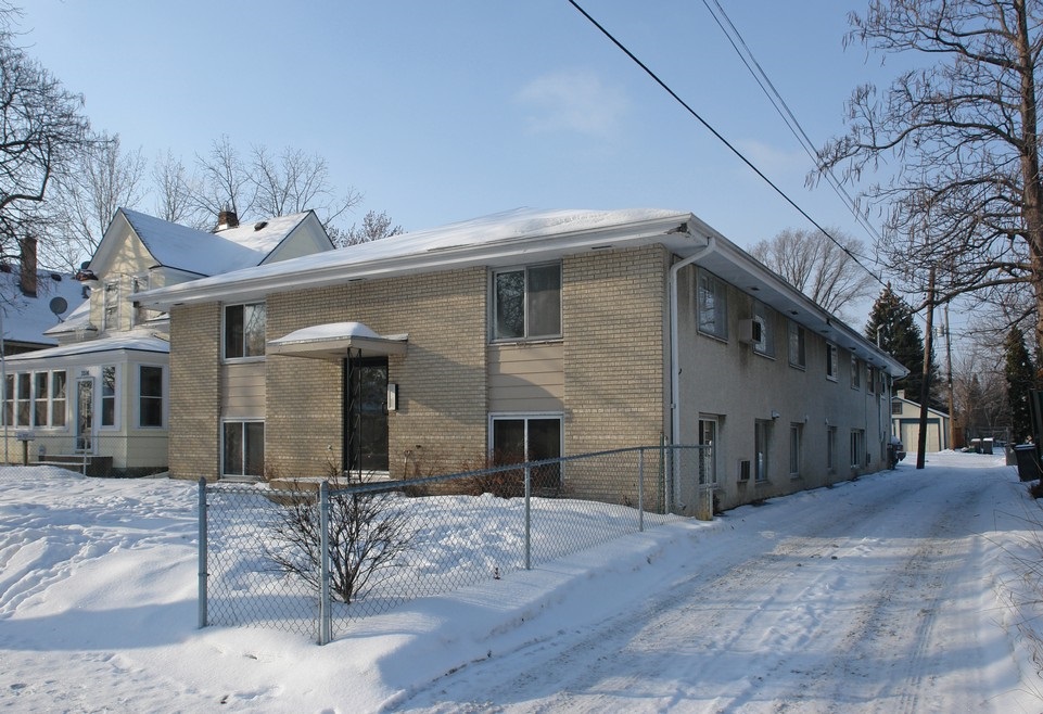 Primary Photo - O.P. Wickham House Apartments