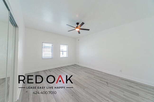 Foto del edificio - 6075 Franklin Ave