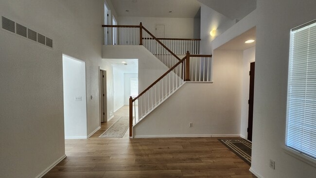 Photo - 1405 Mulberry Ln House