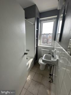 Foto del edificio - 6631 Blakemore St