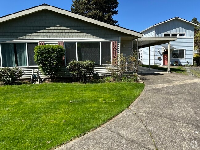 Building Photo - 2621 17th Pl