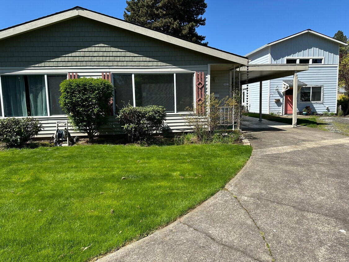 Primary Photo - 2621 17th Pl