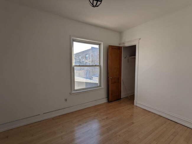 Foto del edificio - 5314 N Clark St