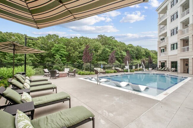 Building Photo - Carlow