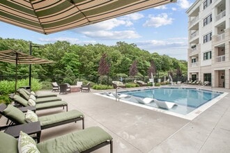 Building Photo - Carlow