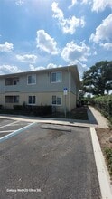 Building Photo - 640 Golden Raintree Pl