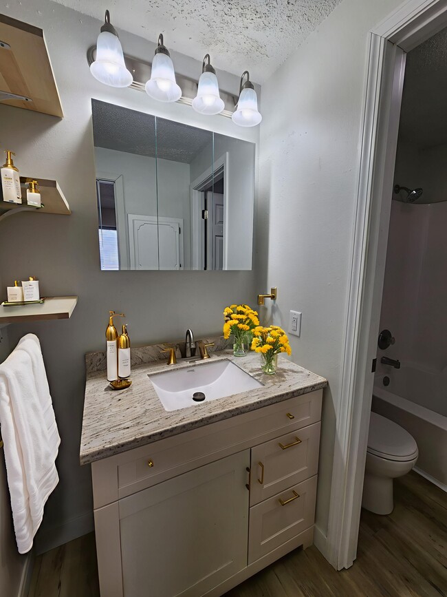 Building Photo - Mesa Heights Apartments