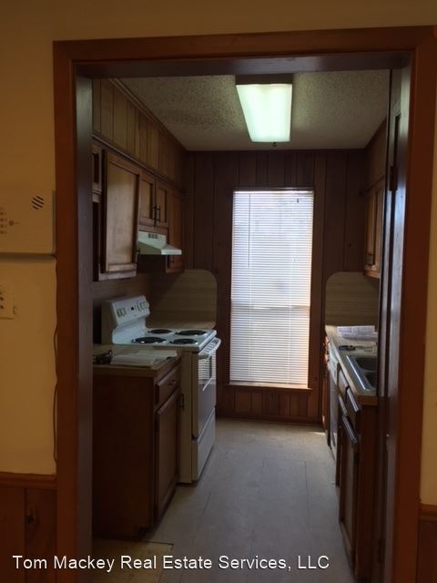 Building Photo - 3 br, 2 bath House - 6133 Parkcrest Ct.