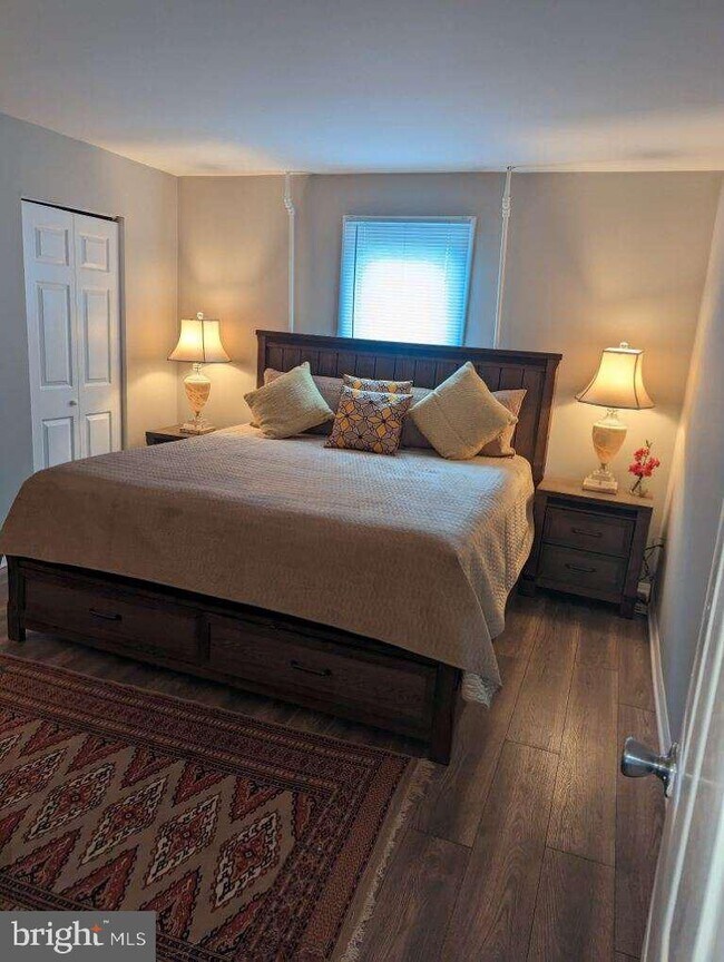 Foto del edificio - 22 Arbutus Ave