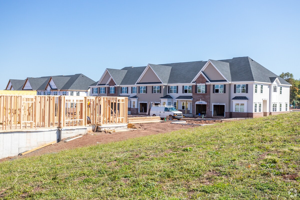 The Kingsley Apartments in South Plainfield, NJ