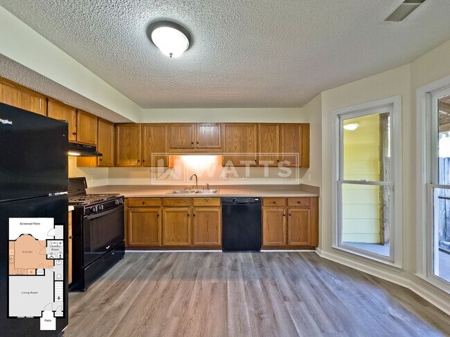 Building Photo - 2 Bedroom Townhome in Grayson Valley