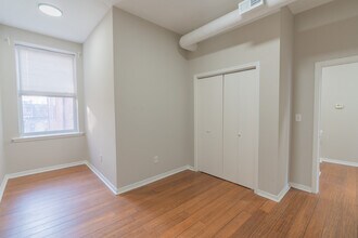 1514 W Girard Ave photo'