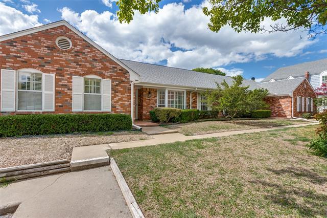 Building Photo - 1127 Roaring Springs Rd