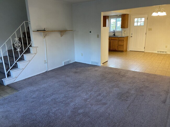 Foto del edificio - 1244-1250 Cliffside Street