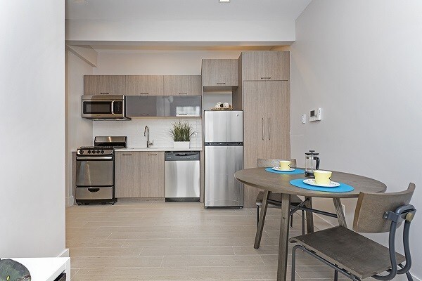 Building Photo - 272 W 139th St