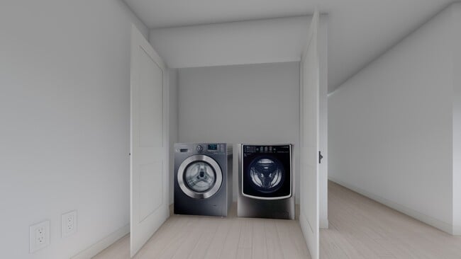 Building Photo - 6 Evergreen Dr