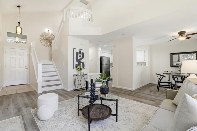 Foto del edificio - 6121 Lambeck Ln