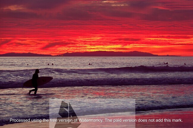 Foto del edificio - Great 2 Bedroom Apartment in Huntington Beach!