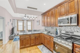 Building Photo - 43-47-47 44th St