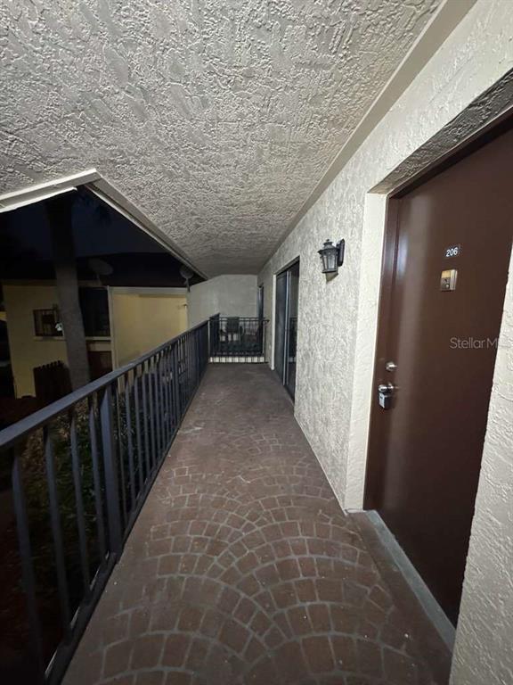 Foto del edificio - 2050 Oleander Blvd