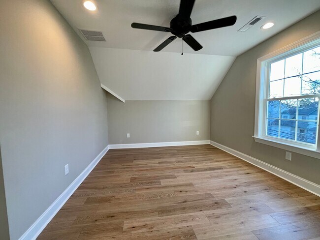 Foto del edificio - 308 Cooper St