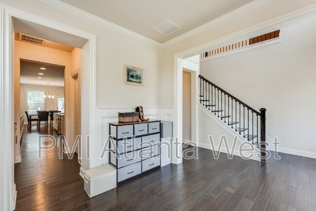 Foto del edificio - 429 Crimson Maple Wy
