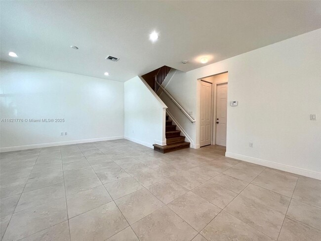 Building Photo - 3280 NW 126th Ave