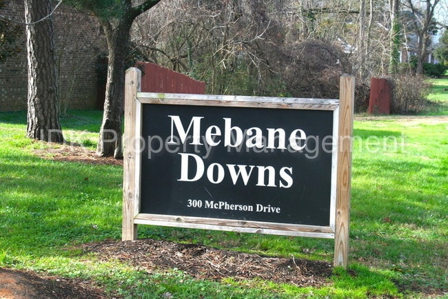 Foto del edificio - Apartment 2 of Mebane Downs Townhomes