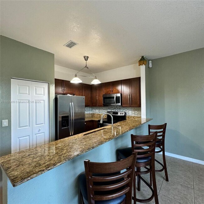 Foto del edificio - 1855 SW 89th Terrace