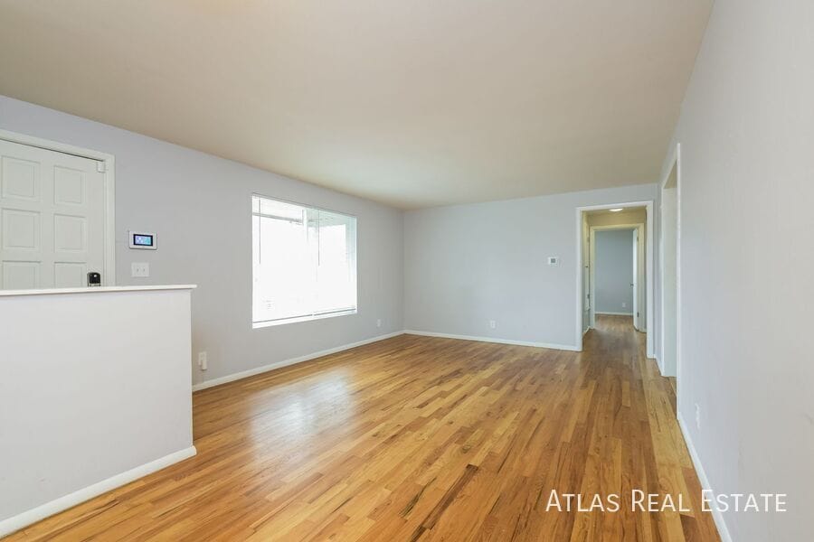 Primary Photo - 7433 Alcott St