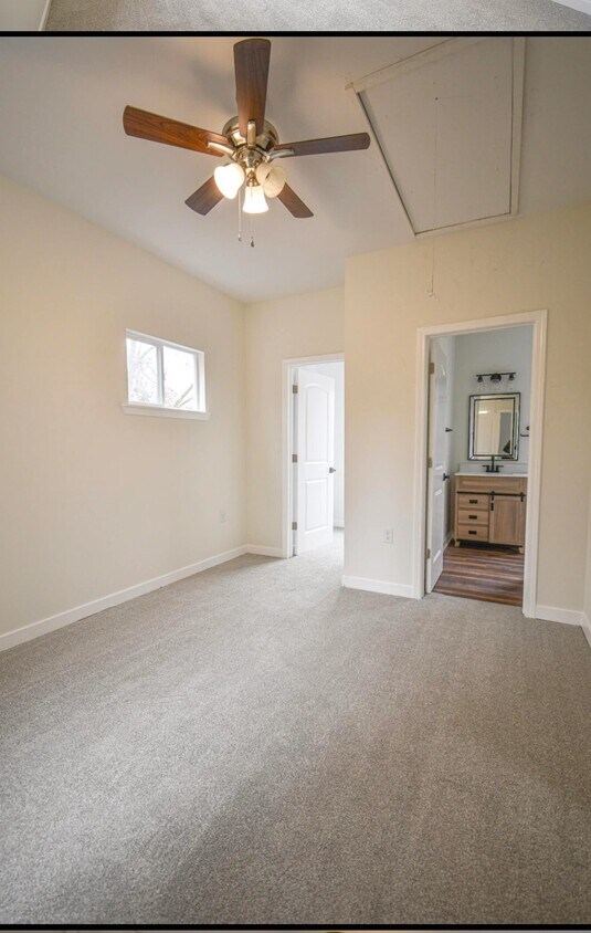 Foto del edificio - 2239 Windsor Spring Rd