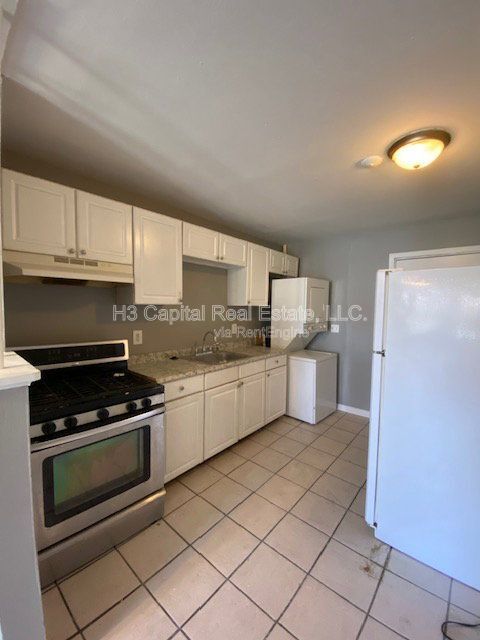 Foto del edificio - 4068 Bruene Ave