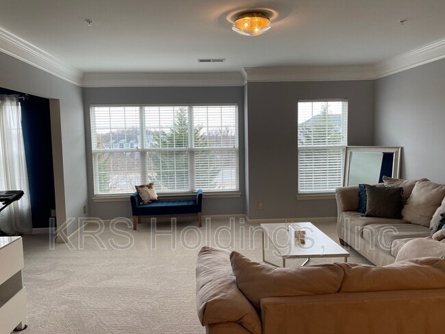 Building Photo - 15238 Torbay Way