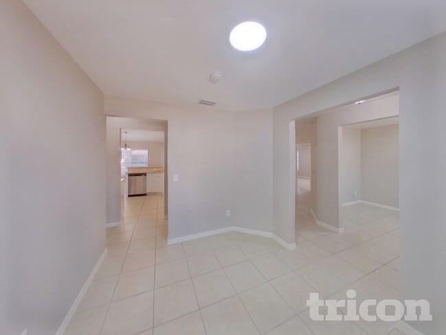 Building Photo - 3965 Caballero Ave