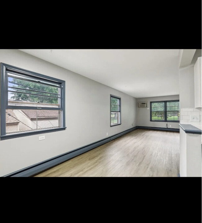 Building Photo - 3606 E 34th St