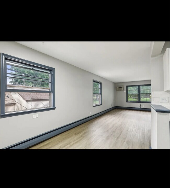 Foto del edificio - 3606 E 34th St