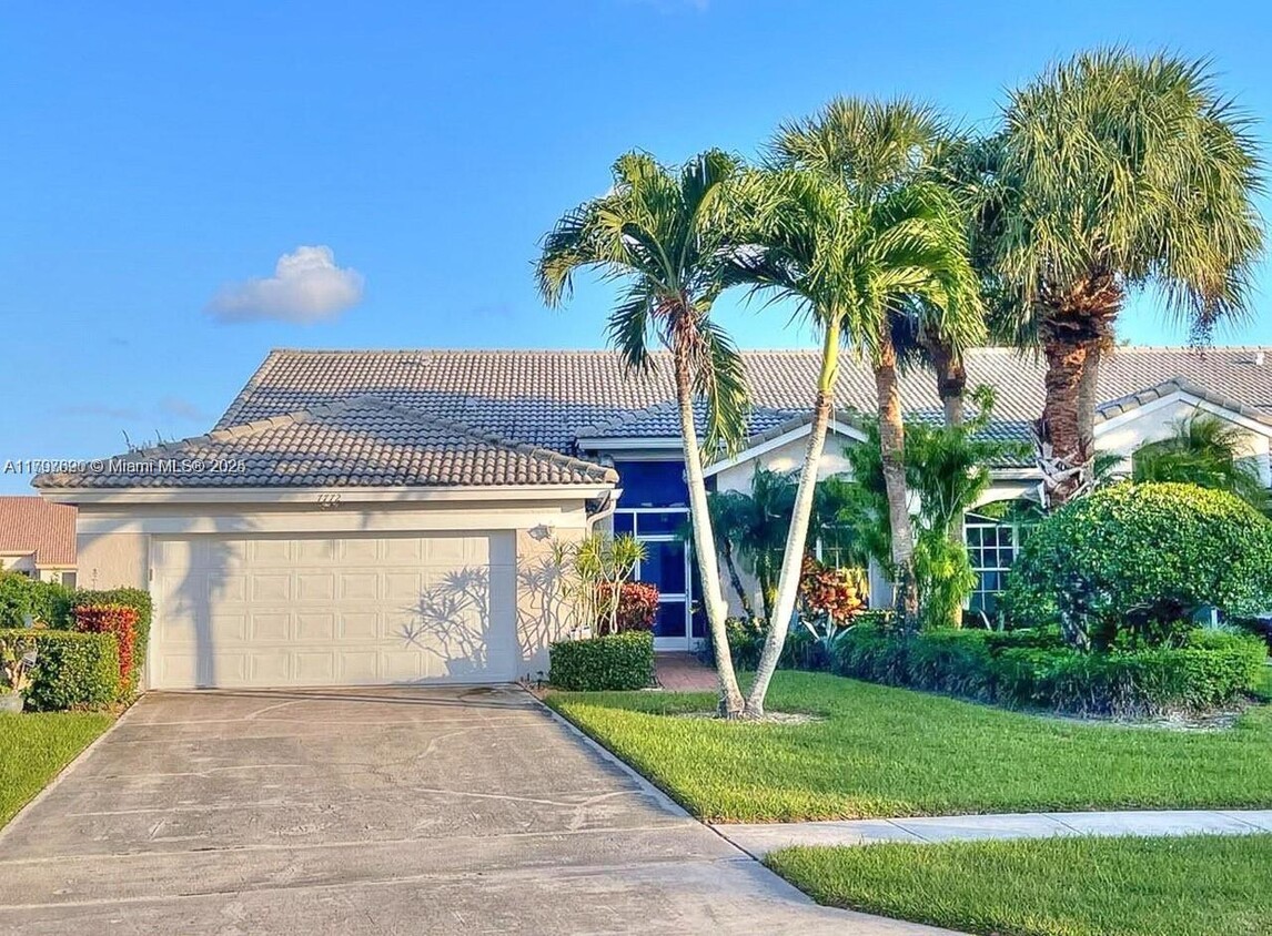 Foto principal - 7772 Rockford Rd