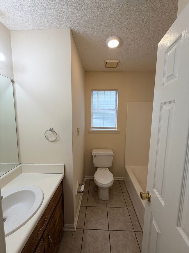 Foto del edificio - 3 Bedroom/2 Bath home in Valdosta