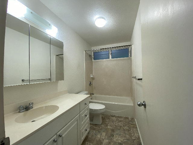 Building Photo - 1520 Ahuawa Loop