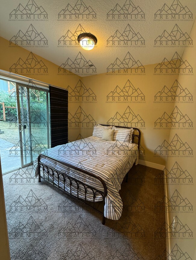 Foto del edificio - 3 Bedroom 4 Bathroom - Hood River