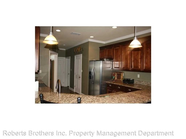 Foto del edificio - 9731 Harmony Ridge Cir S