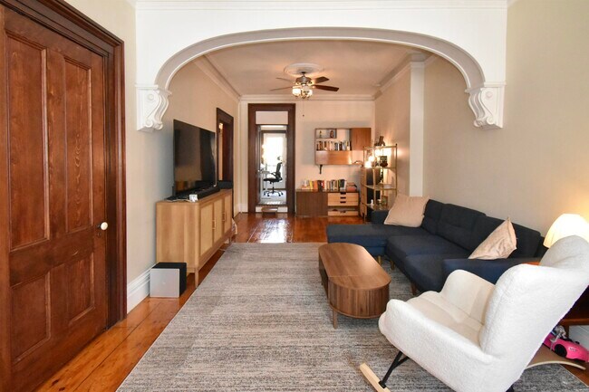 Foto del edificio - 214 8th St