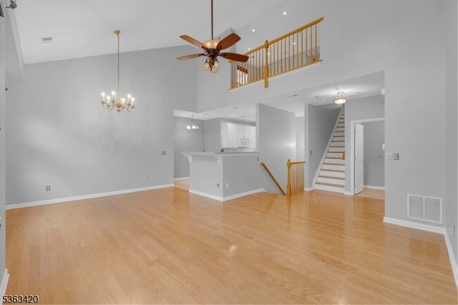 Building Photo - 59 Taft Ln