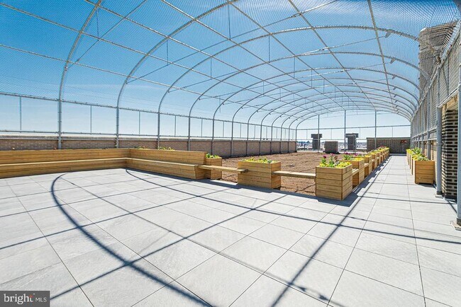 Foto del edificio - 1300 S 19th St