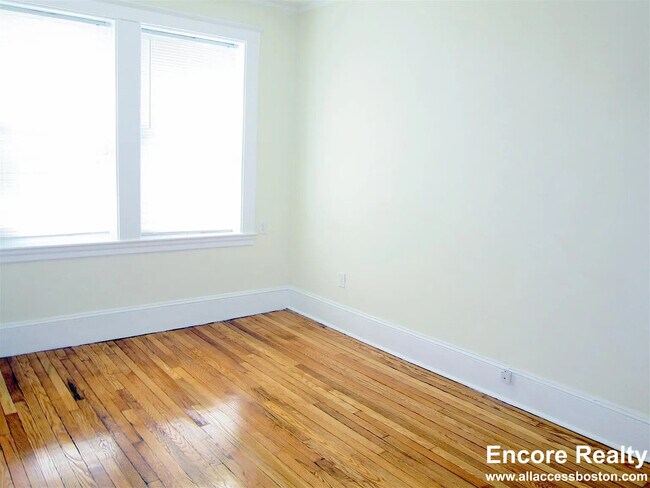 Foto del edificio - 155 Summer St